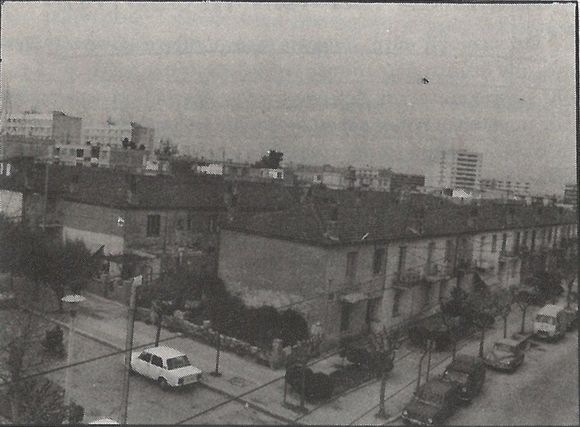 Οι πρώτες προσφυγικές πολυκατοικίες (1937-38) μεταξύ των οδών Πειραιώς, Θράκης και Κλαζομενών